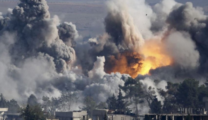 جنایت جدید ائتلاف آمریکا در شمال سوریه/ شهادت 18 غیرنظامی در بمباران مدرسه ای در حسکه