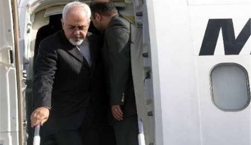 پایان سفر وزیر امور خارجه به آفریقای جنوبی/ ظریف وارد تهران شد