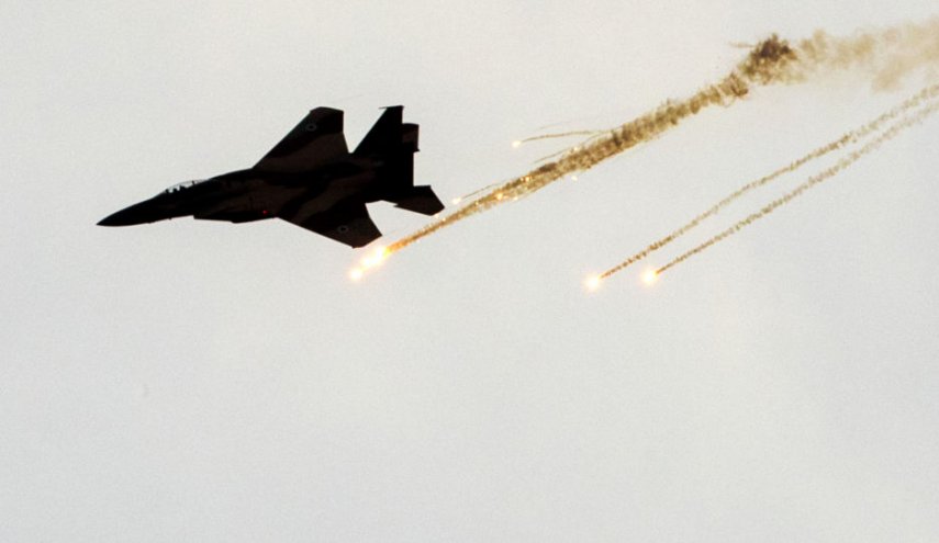 طائرات الإحتلال تستهدف موقعا لحماس جنوب قطاع غزة

