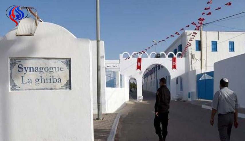 حبس تونسي لاتهامه الحكومة بحماية عسكريين إسرائيليين