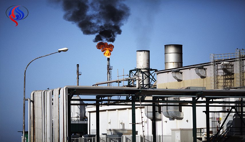  خفض إنتاج النفط الليبي إلى 315 ألف برميل يوميا بعد توقف الصادرات
