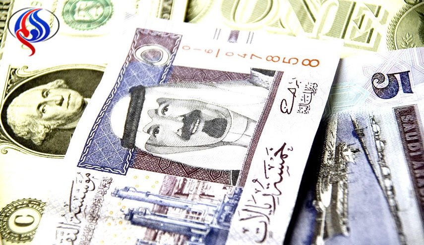 الحكومة السعودية تستدين أكثر من 800 مليون دولار