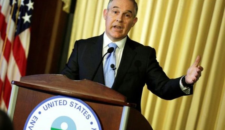 رئیس سازمان حفاظت از محیط زیست آمریکا بالاخره استعفا داد/ترامپ موافقت کرد