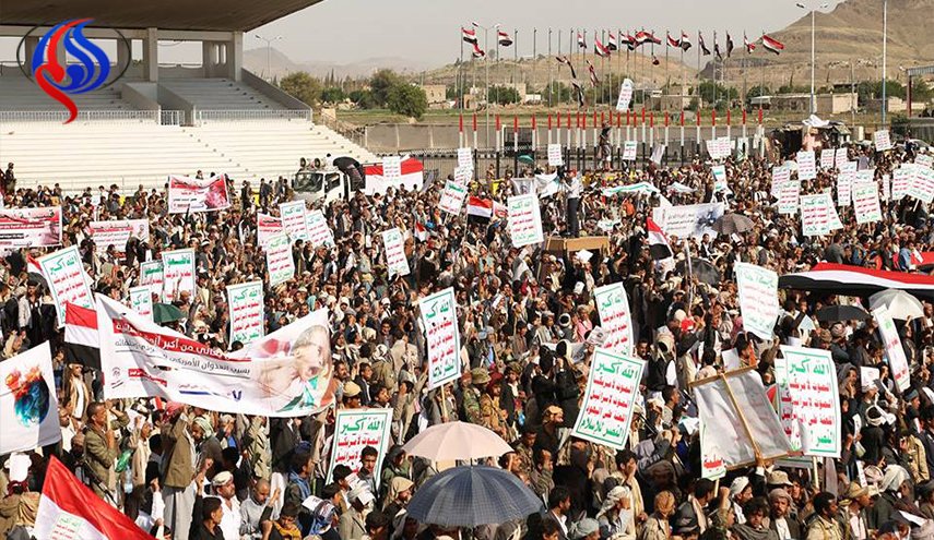 اليمن يحيي ذكرى الصرخة في وجه المستكبرين
