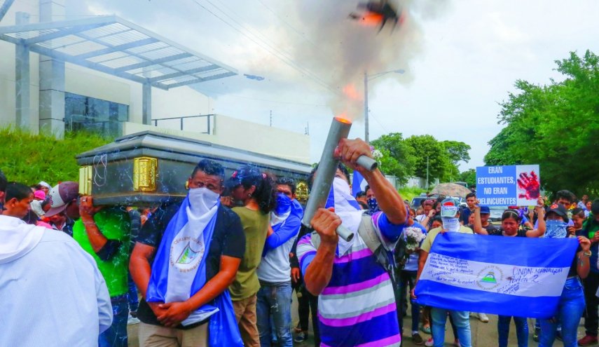 ضغوط دولية على أورتيغا لوقف العنف في نيكاراغوا