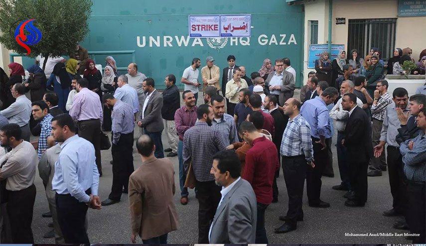 «آنروا» ۲۵۰ کارمند خود را کاهش داد/ دعوت به برگزاری تظاهرات گسترده در نوار غزه