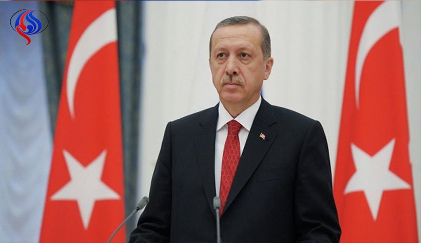 أردوغان يدعو للتعاون بين منظمة التعاون الإسلامي و