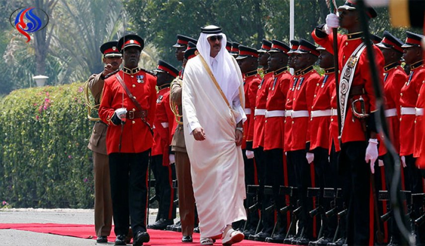 صحيفة مغربية: لقاء سري بين الملك محمد السادس  وأمير قطر