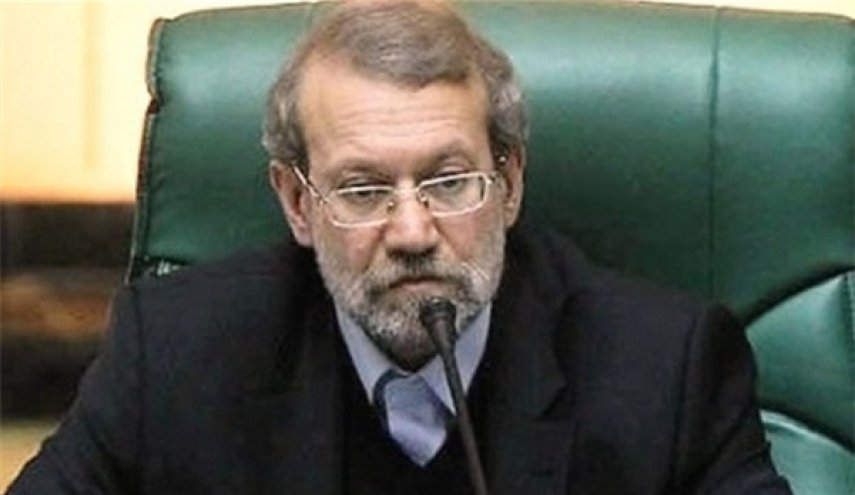 لاريجاني: البرلمان يعارض تغيير هيكلية الوزارات