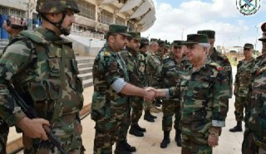 بازدید وزیر دفاع سوریه از جبهه‌های جنوبی این کشور