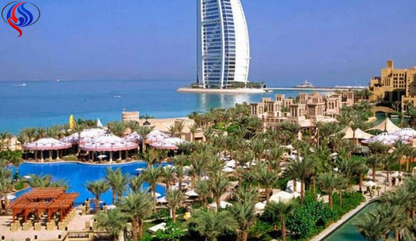 أزمة دبي الاقتصادية تتفاقم بتراجع حادٍّ لنمو السياحة