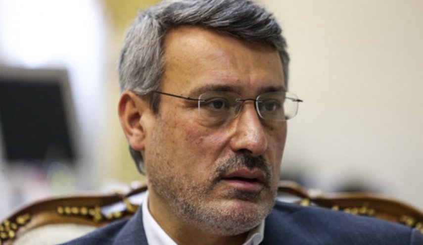 السفير الايراني لدى لندن يؤكد على الدور المهم للشعب في دعم استقرار سوق العملة الصعبة
