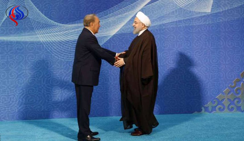 الرئيس روحاني: العلاقات بين طهران واستانة استراتیجیة ومتنامیة