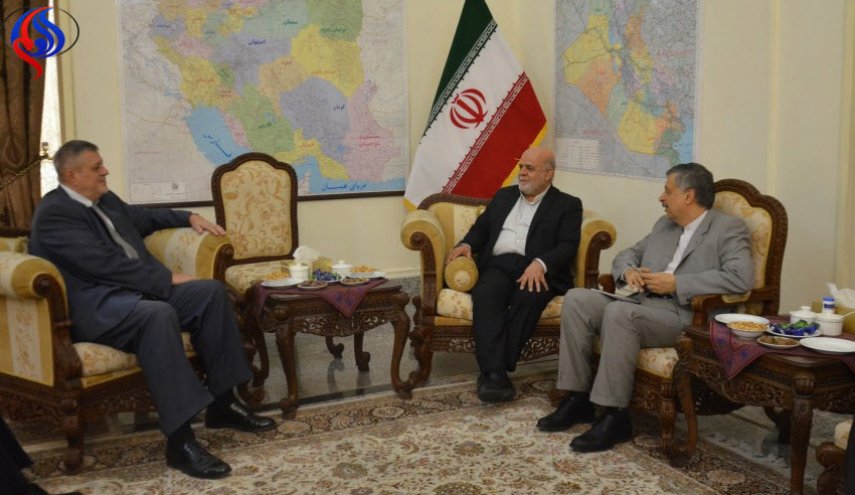 السفير الإيراني يتشاور مع المندوب الأممي الخاص في الشأن العراقي