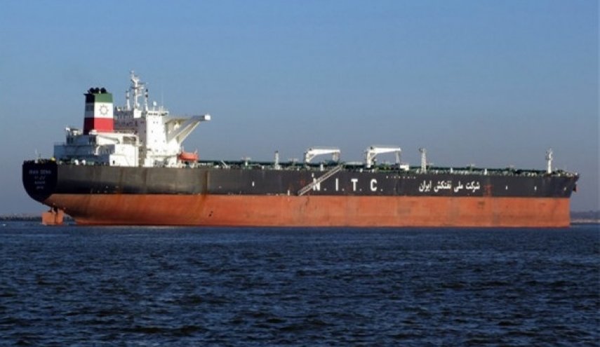 رویترز: چین نفت وارداتی از ایران را با نفت‌کش‌های ایرانی حمل می‌کند
