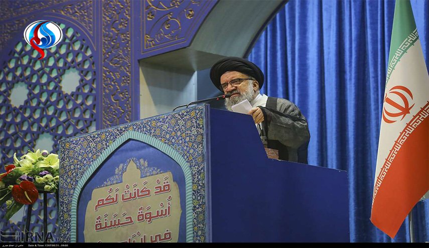خاتمي: الحرب على ایران ستكلف أمیركا ثمنا باهظا
