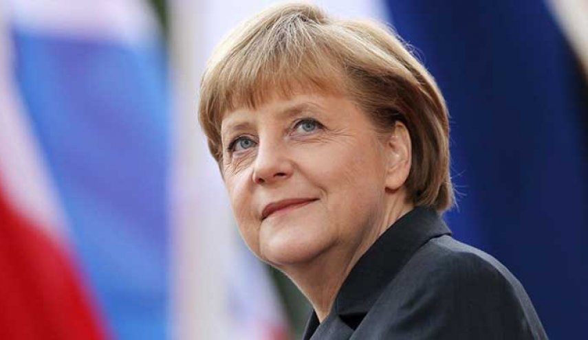 ميركل تريد رئيسا المانيا للمفوضية الأوروبية 