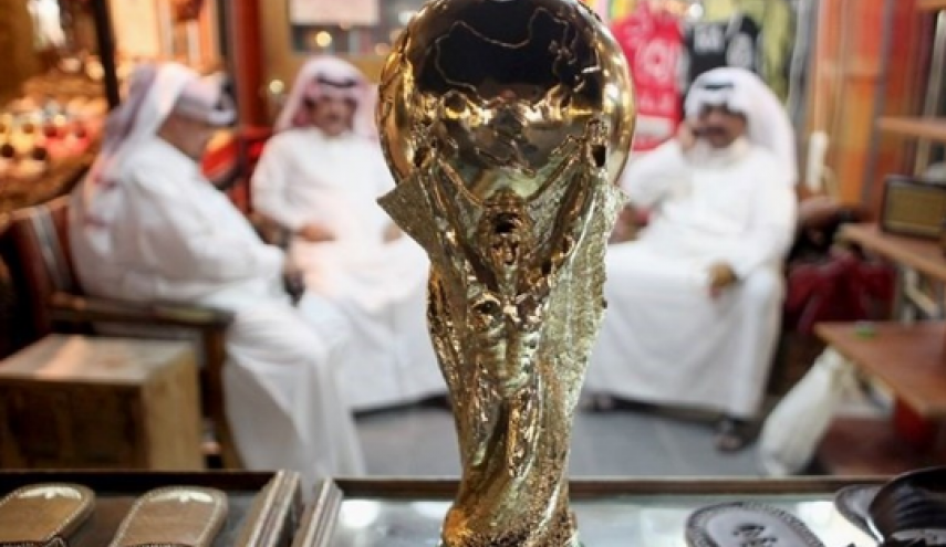 مشارکت ایران در برگزاری جام جهانی 2022 در تماس روحانی و امیر قطر
