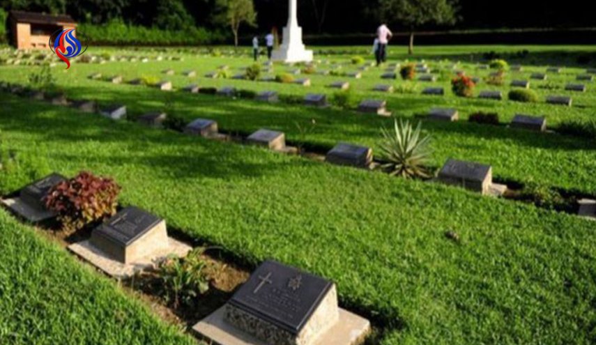 هنا يتم تأجير القبور بسبب تكاليف الدفن الباهظة!!