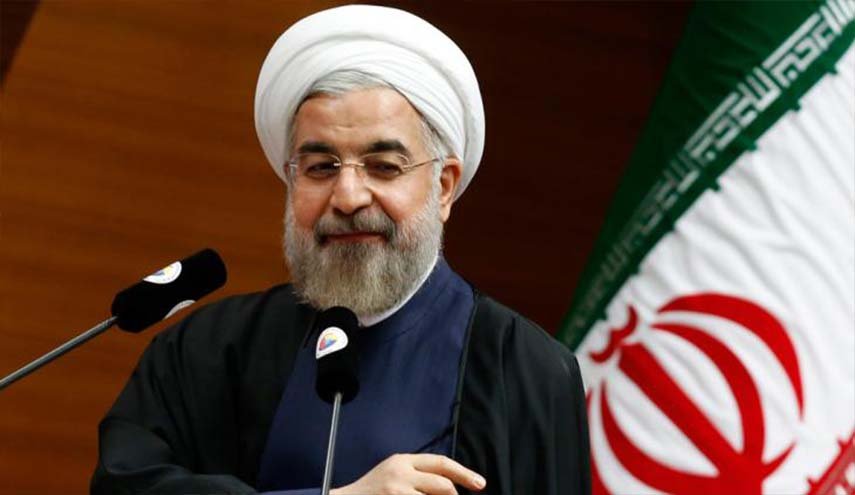روحاني: قادرون على تجاوز المرحلة الراهنة بالاقتداء بالثقافة الثورية 