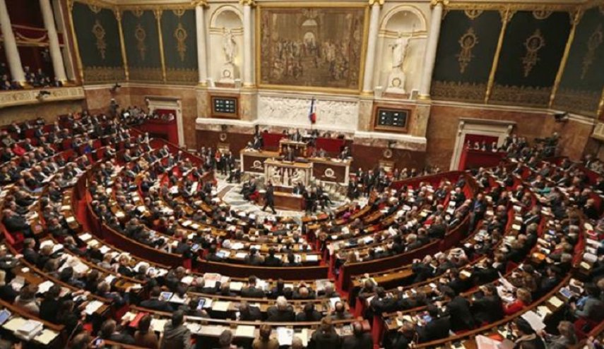 ارسال پودر مشکوک برای نماینده یهودی منجر به تخلیه پارلمان فرانسه شد