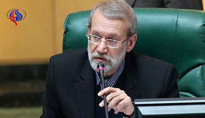 لاریجانی: مجلس و دولت وضعیت اقتصادی کشور را بررسی می کنند