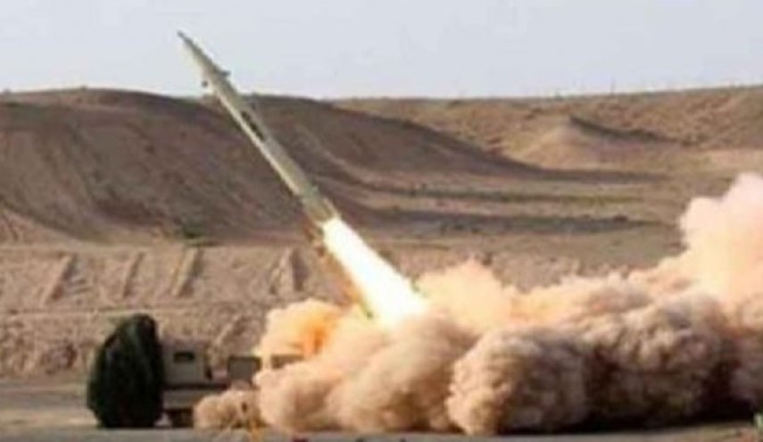هدف قرار گرفتن مواضع نظامیان سعودی با موشک‌های «زلزال-۱» و «کاتیوشا»
