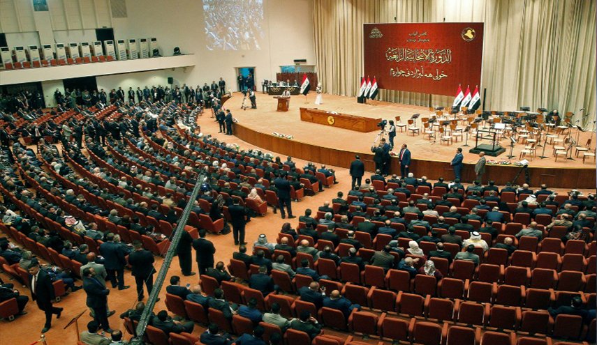 البرلمان العراقي يبدأ التصويت على مرشحي الرئاسة
