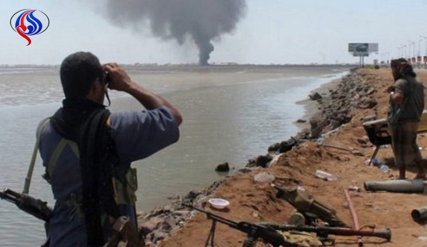 ادامه عملیات نیروهای یمنی در امتداد نوار ساحلی