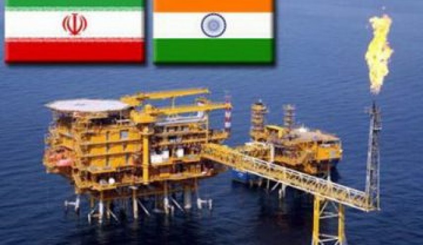 وزیر نفت هند: دو شرکت هندی در ماه نوامبر از ایران نفت می‌خرند
