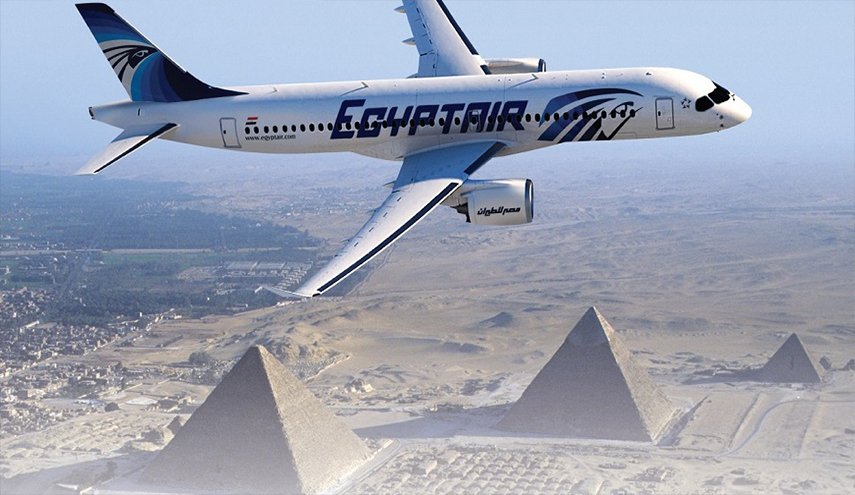 مصر تبدأ تشغيل مطار سفنكس القريب من الأهرامات الاثنين