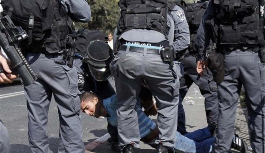 الاحتلال الإسرائيلي يعتقل 3 شبان برام الله