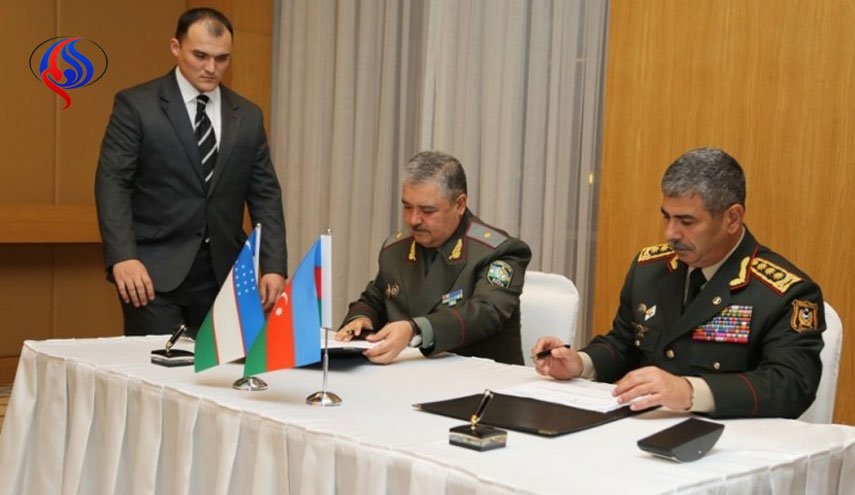 جمهوری آذربایجان و ازبکستان سند همکاری نظامی امضا کردند