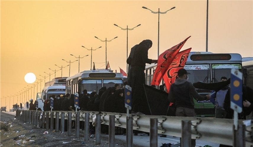 مسؤول ايراني : إعداد 16500 حافلة لزيارة الاربعين