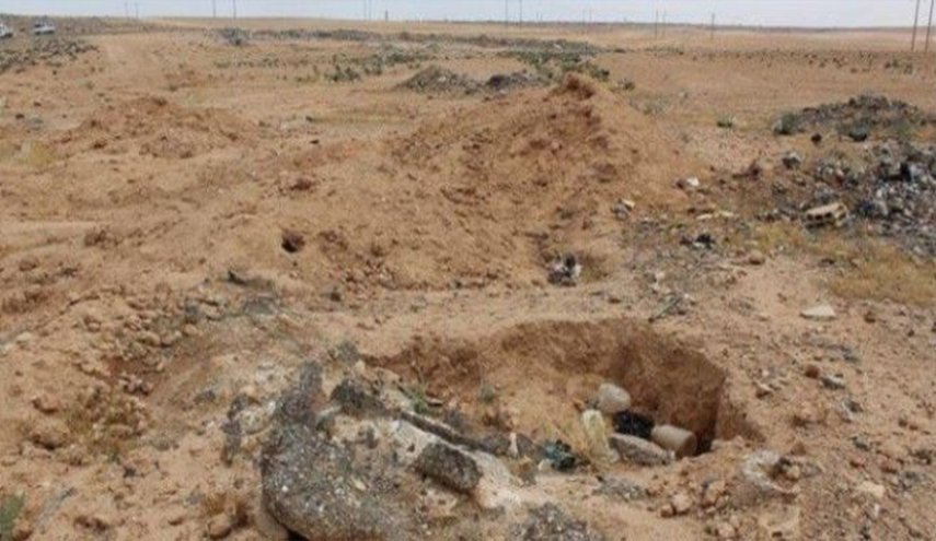العثور على جثامين شهداء في ريف سلمية الشرقي بحماة