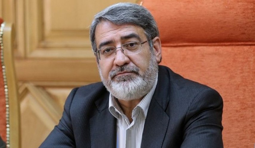 وزير الداخلية يدعو الى قمع الإرهابيين على الحدود الإيرانية- الباكستانية