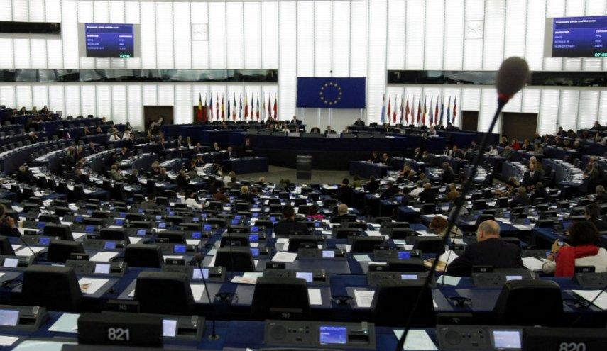 البرلمان الأوروبي يدعو لفرض حظر تصدير الأسلحة للسعودية