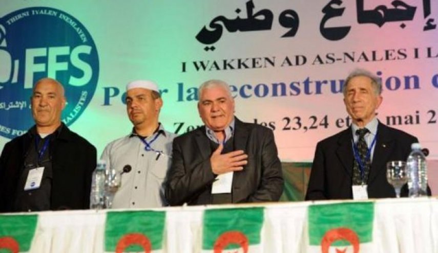 حزب جزائري معارض يجمّد أنشطته في البرلمان