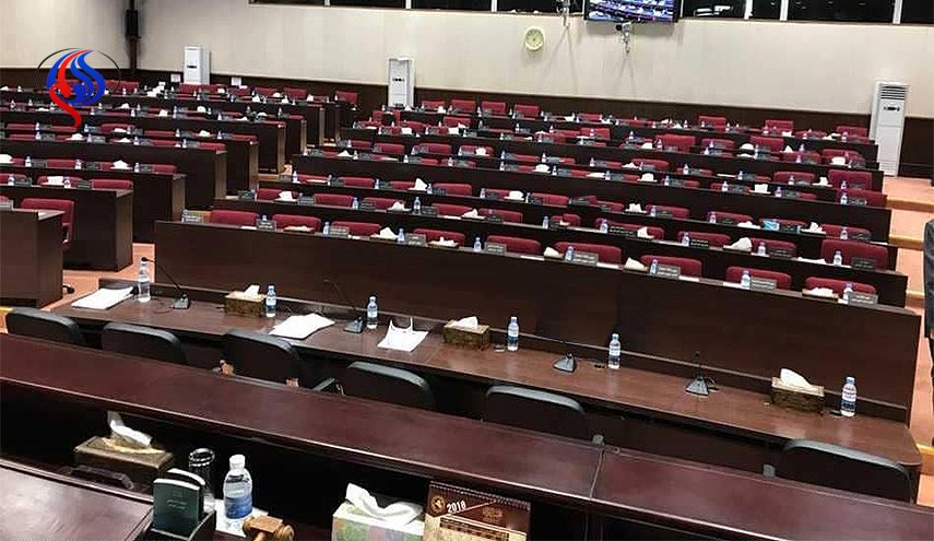 نواب البصرة الـ25 يعلقون عضويتهم في البرلمان العراقي