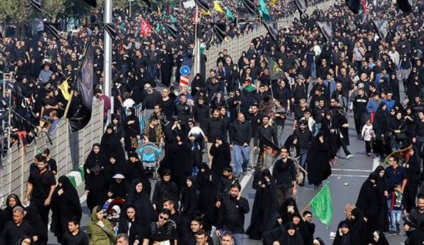 مراسم پیاده روی جاماندگان اربعین حسینی در تهران آغاز شد
