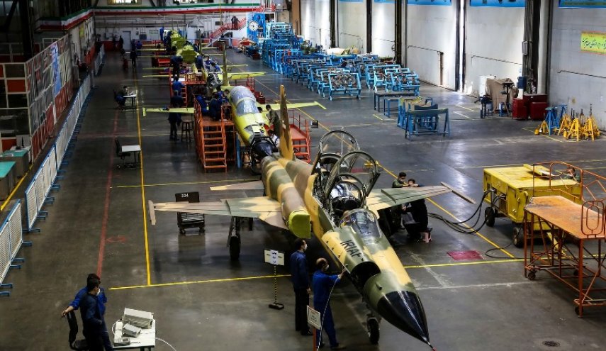افتتاح خط تولید انبوه و تحویل دهی اولین جت جنگنده تمام ایرانی کوثر به ارتش جمهوری اسلامی+ گزارش تصویری