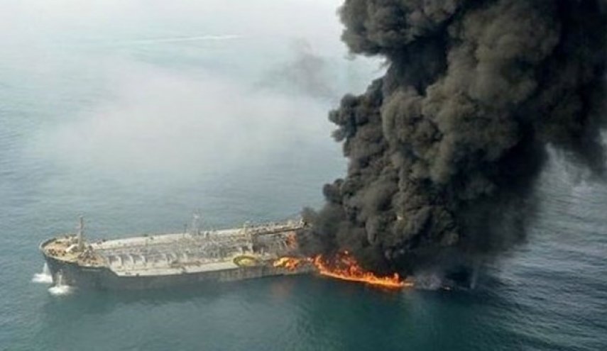 آمریکا نفتکش غرق شده ایرانی را نیز در فهرست تحریم ها قرار داد!