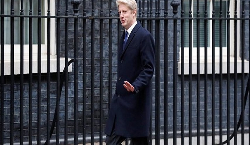 وزیر انگلیسی، به دلیل اختلاف بر سر برگزیت از سمتش استعفا می‌کند
