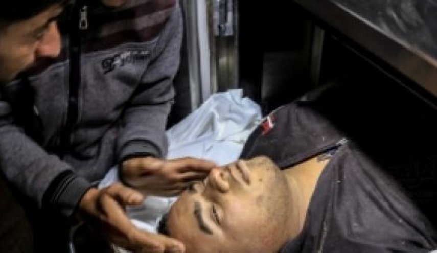 3 شهداء بقصف الاحتلال لعدة مواقع بغزة