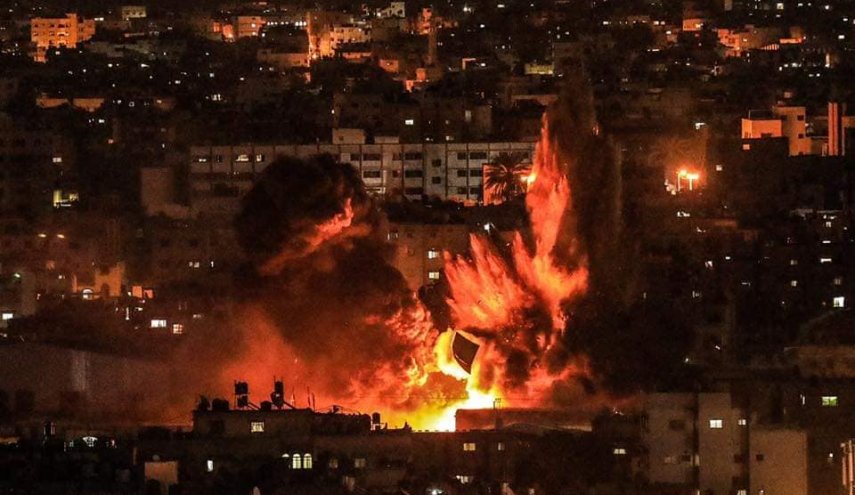 طائرات الاحتلال تدمر مقر الأمن الداخلي بغزة 