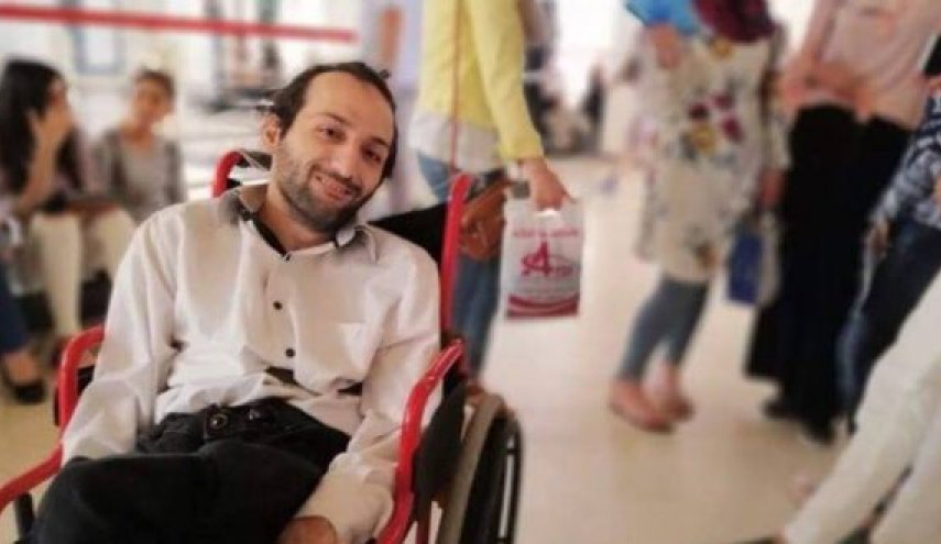 ستيفن هوكينغ السوري… قصة نجاح لشاب تحدى اليأس والإعاقة