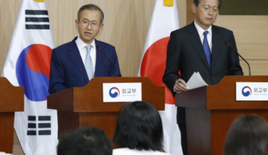 رویترز: کره جنوبی و ژاپن به واردات نفت ایران ادامه می دهند
