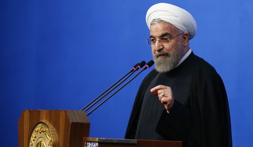 الرئيس روحاني يدعو الی تضافر الجهود لمكافحة الفساد وغسيل الاموال