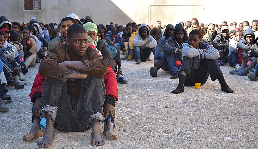 ليبيا تعيد أكثر من 15 ألف مهاجر الى بلدانهم الاصلية