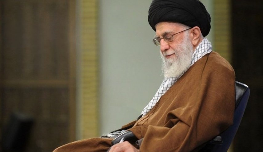 قائد الثورة يصدر عفوا وتخفيفا للعقوبة عن اكثر من الف محكوم في البلاد